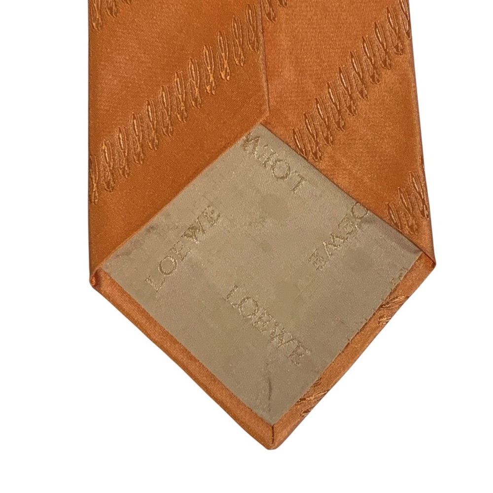 Vintage 90’s Loewe Iridescent Silk Tie In Orange Sherbert - Picture 4 of 10